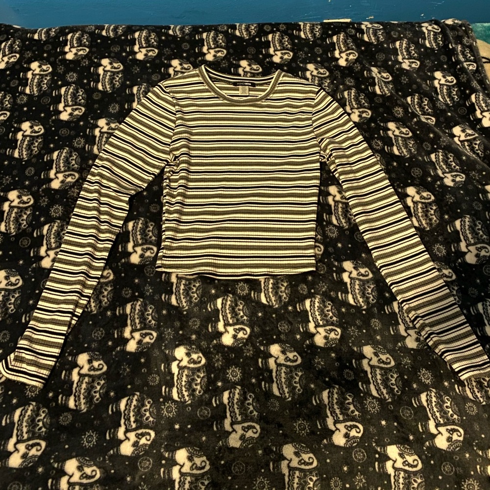 Fashion nova. striped long sleeve